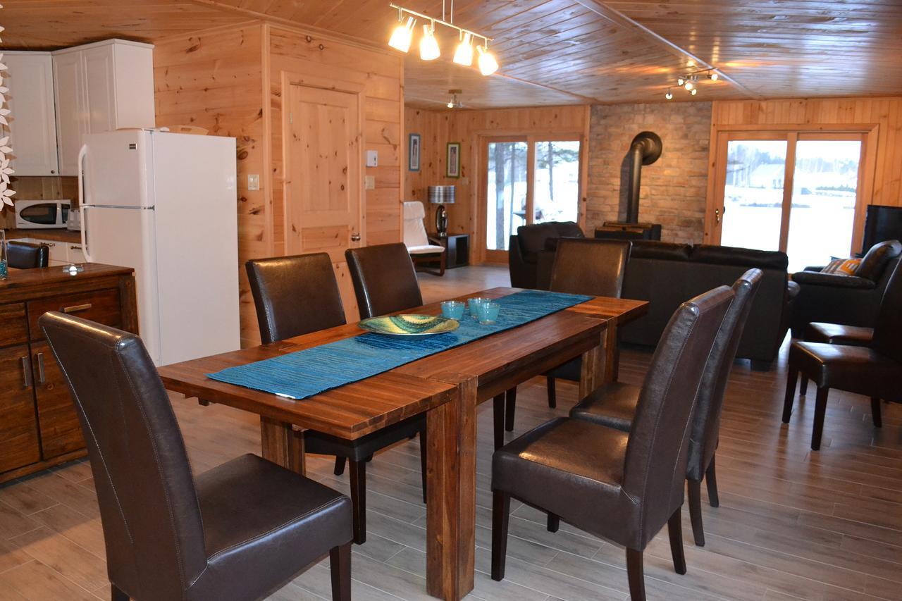 Les Chalets Du Lac Serein Saint Ludger de Milot Bagian luar foto